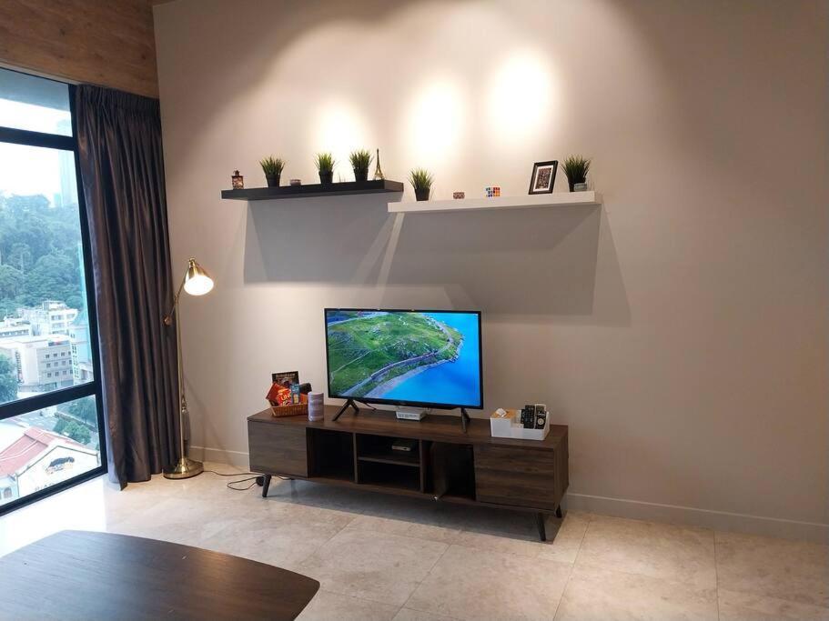 2-bedroom In Center * Kuala Lumpur